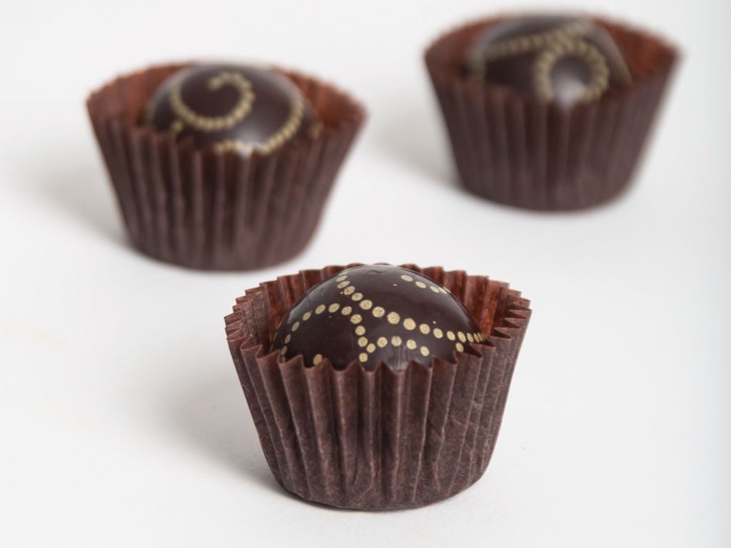 Caissette plissée brune Cupcake Benders pour Pâtissiers et Boulangers BOITE  DE 1000 COULEUR Brune TYPE N°3 Ronde DIM. mm ø23 x H 17