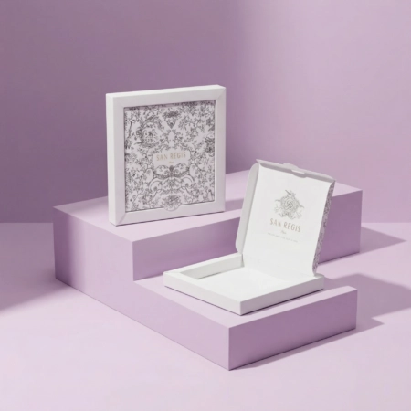 Boîte trottoir personnalisée en carton souple, élégante et légère, idéale pour sublimer et protéger vos chocolats tout en valorisant l’identité de votre marque.