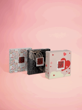 Boîte trottoir personnalisée en carton souple, élégante et légère, idéale pour sublimer et protéger vos chocolats tout en valorisant l’identité de votre marque.