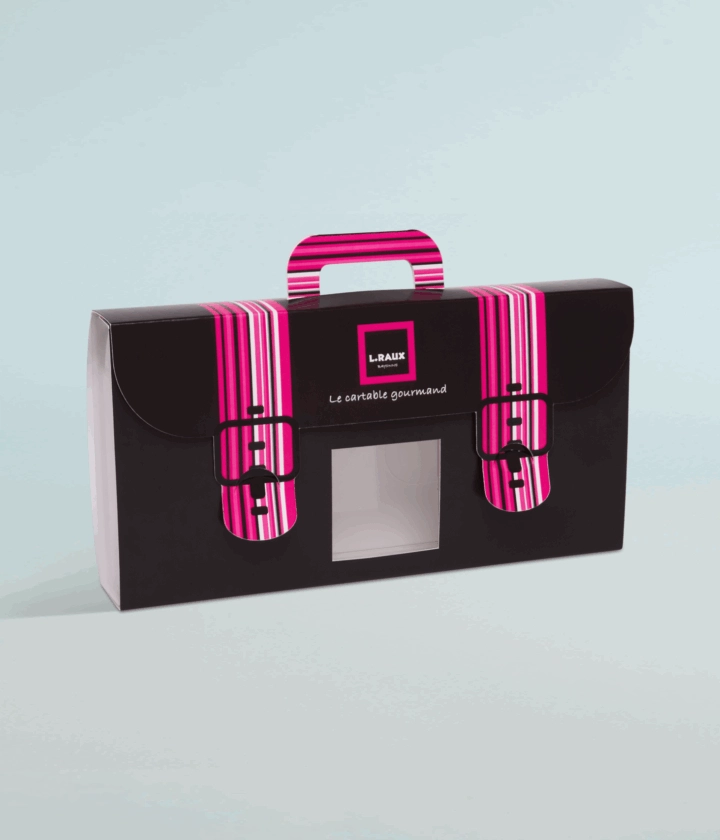 Fourreau boîte transparente personnalisable mettant en valeur les créations artisanales, packaging élégant pour confiseries, assortiments et éditions spéciales.