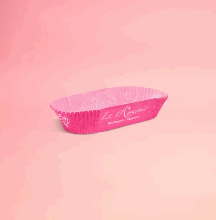 Caissette plissée personnalisée, idéale pour la présentation en vitrine de pâtisseries et gâteaux individuels, disponible en plusieurs tailles.