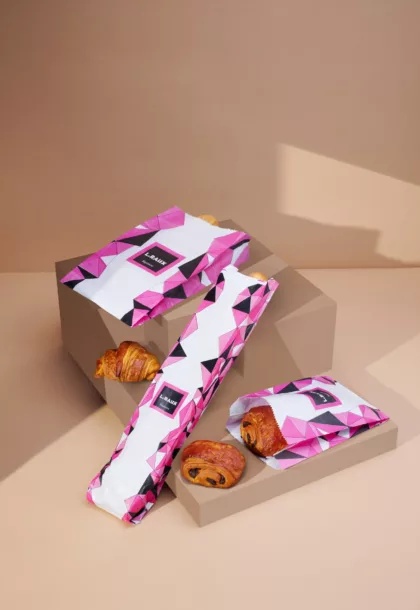 Sac à pains et baguettes personnalisé avec logo pour boulangerie.