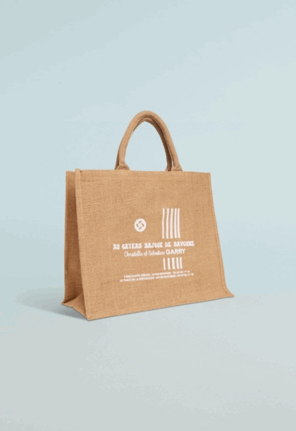 Sac en jute personnalisé, naturel et idéal pour un emballage écologique et réutilisable.