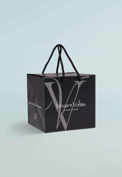Sac panettone personnalisé, idéal pour un emballage élégant et sur-mesure de vos panettones, avec impression de logo.