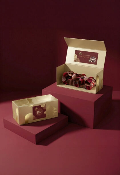 Boîte à bûche rigide personnalisée, design élégant et protection optimale pour bûche