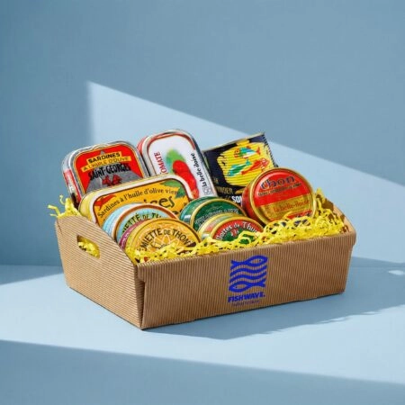 Corbeille personnalisée pour paniers garnis et cadeaux alimentaires, conçue pour regrouper et présenter plusieurs produits alimentaires dans un emballage pratique, solide et adapté aux assortiments.